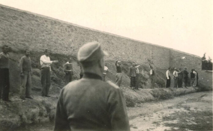 Οι «200», η δεξιά αμηχανία και τέσσερις Μάρτιοι