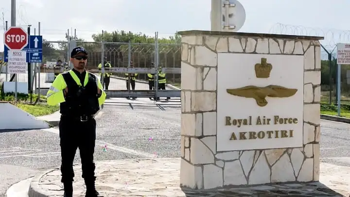 Απόρρητα έγγραφα αποκαλύπτουν μεταφορές εξοπλισμού στο Ισραήλ μέσω Κύπρου