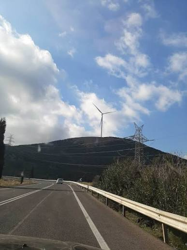Όλοι εθνικοποιούν, αλλά η κυβέρνηση Μητσοτάκη ιδιωτικοποιεί