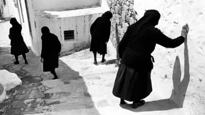 Δήμητρα Κωσταρά, «Ο ορίζοντας»