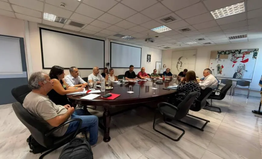 Συνάντηση Ζ. Ζαχαράκη - ΔΟΕ - Παραδοχή της Υπουργού ότι δεν έχει να επιδείξει κανένα μέτρο της κυβέρνησης για την στήριξη των εκπαιδευτικών και του έργου τους την τελευταία 7ετία!!